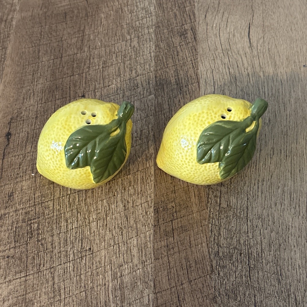 Vintage Stoneware LEMON Salt and Pepper Shakers Set Fruit Cottage Core